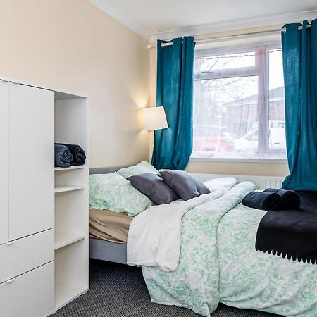 Shirley House 3, Guest House, Self Catering, Self Check In With Smart Locks, Use Of Fully Equipped Kitchen, Close To City Centre, Ideal For Longer Stays, Walking Distance To Bat, 20 Min Drive To Fawley Refinery, Excellent Transport Links Southampton Exteriér fotografie