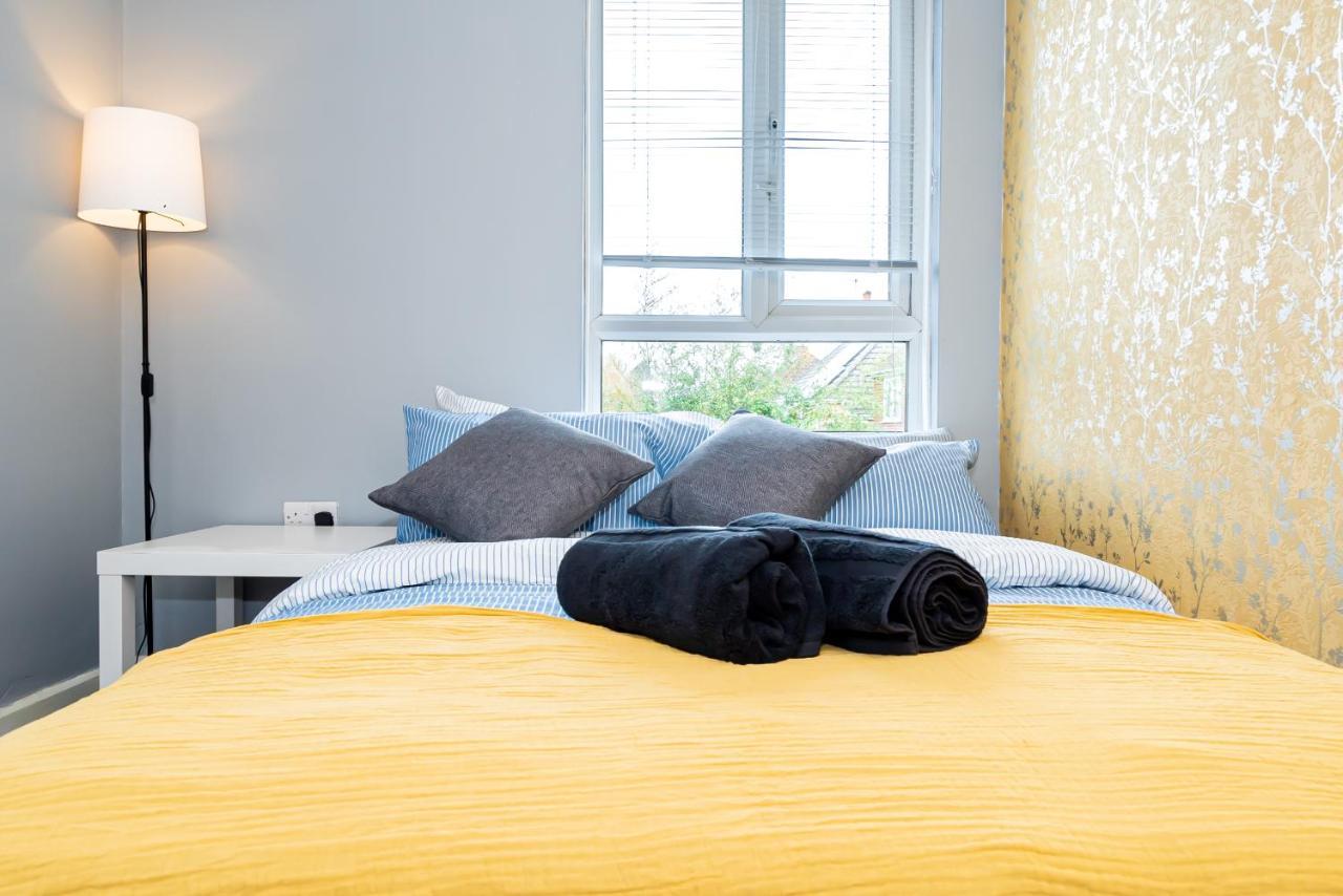 Shirley House 3, Guest House, Self Catering, Self Check In With Smart Locks, Use Of Fully Equipped Kitchen, Close To City Centre, Ideal For Longer Stays, Walking Distance To Bat, 20 Min Drive To Fawley Refinery, Excellent Transport Links Southampton Exteriér fotografie