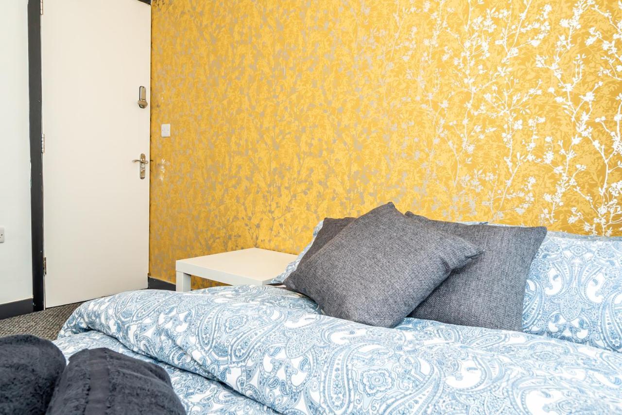 Shirley House 3, Guest House, Self Catering, Self Check In With Smart Locks, Use Of Fully Equipped Kitchen, Close To City Centre, Ideal For Longer Stays, Walking Distance To Bat, 20 Min Drive To Fawley Refinery, Excellent Transport Links Southampton Exteriér fotografie